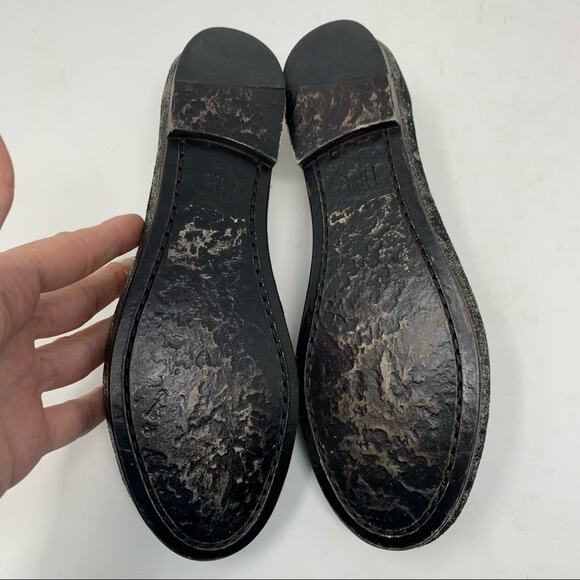 Frye Carson 6 Black Gold Crackle Ballet Flats NWOB - Picture 8 of 8